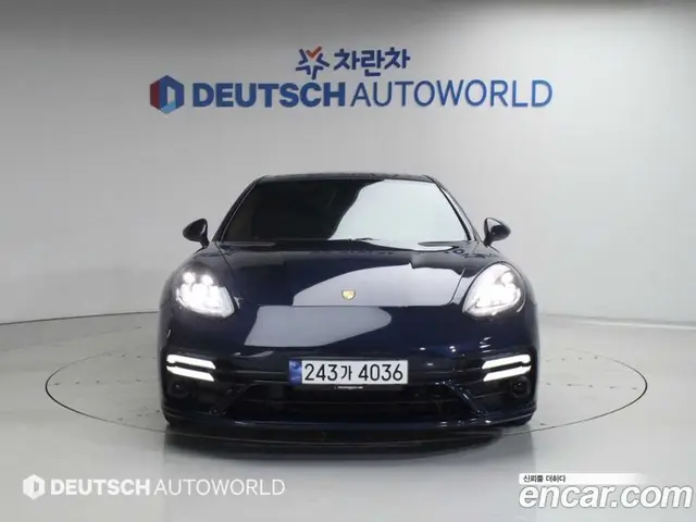 Porsche Panamera 2011 3.6 автомат (гидро), миниатюра 4