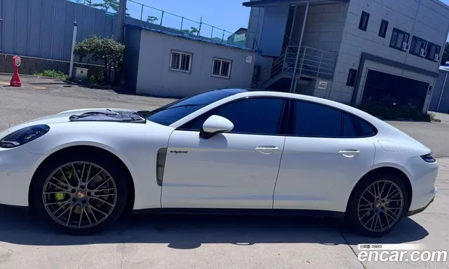Porsche Panamera 2023 2.9 автомат (гидро), миниатюра 4