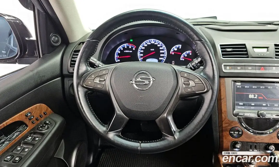 SsangYong Rexton 2016 2.2 автомат (гидро), фото 12