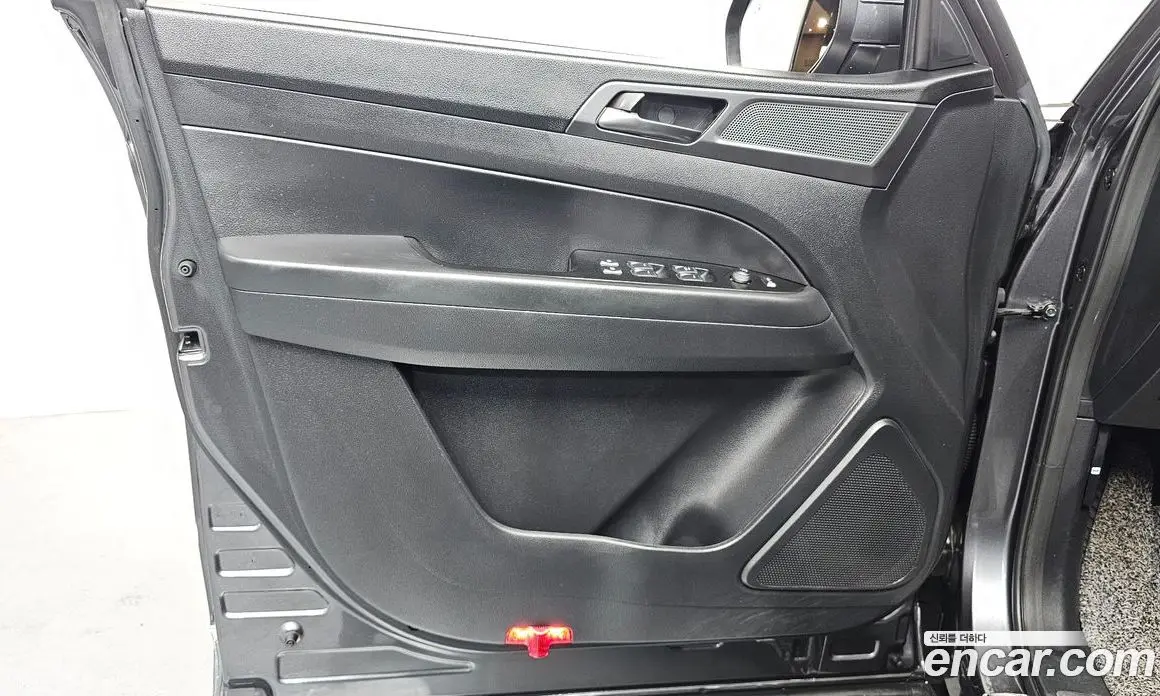 SsangYong Rexton 2021 2.2 автомат (гидро), фото 14