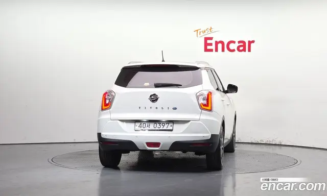 SsangYong TIBOLI 2016 1.6 автомат (гидро), миниатюра 4