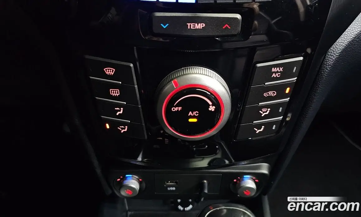 SsangYong TIBOLI 2017 1.6 автомат (гидро), фото 22