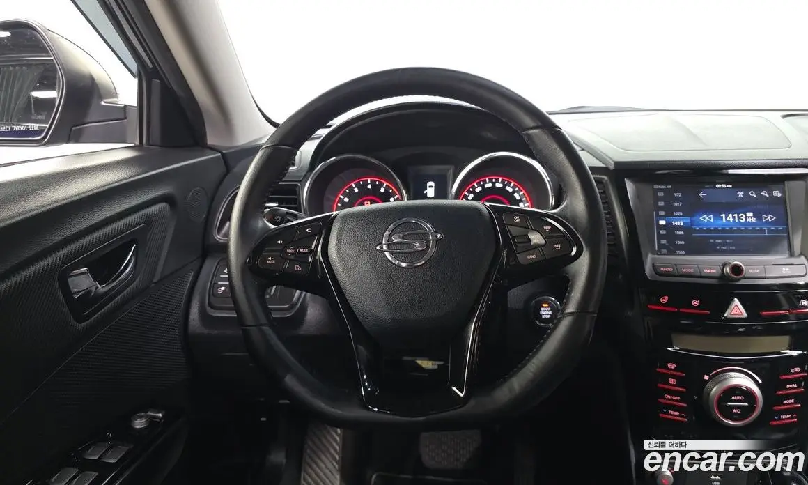 SsangYong TIBOLI 2018 1.6 автомат (гидро), фото 13