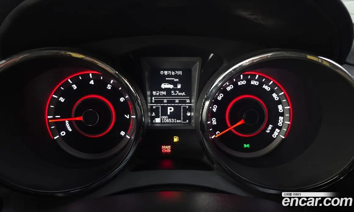 SsangYong TIBOLI 2018 1.6 автомат (гидро), фото 8