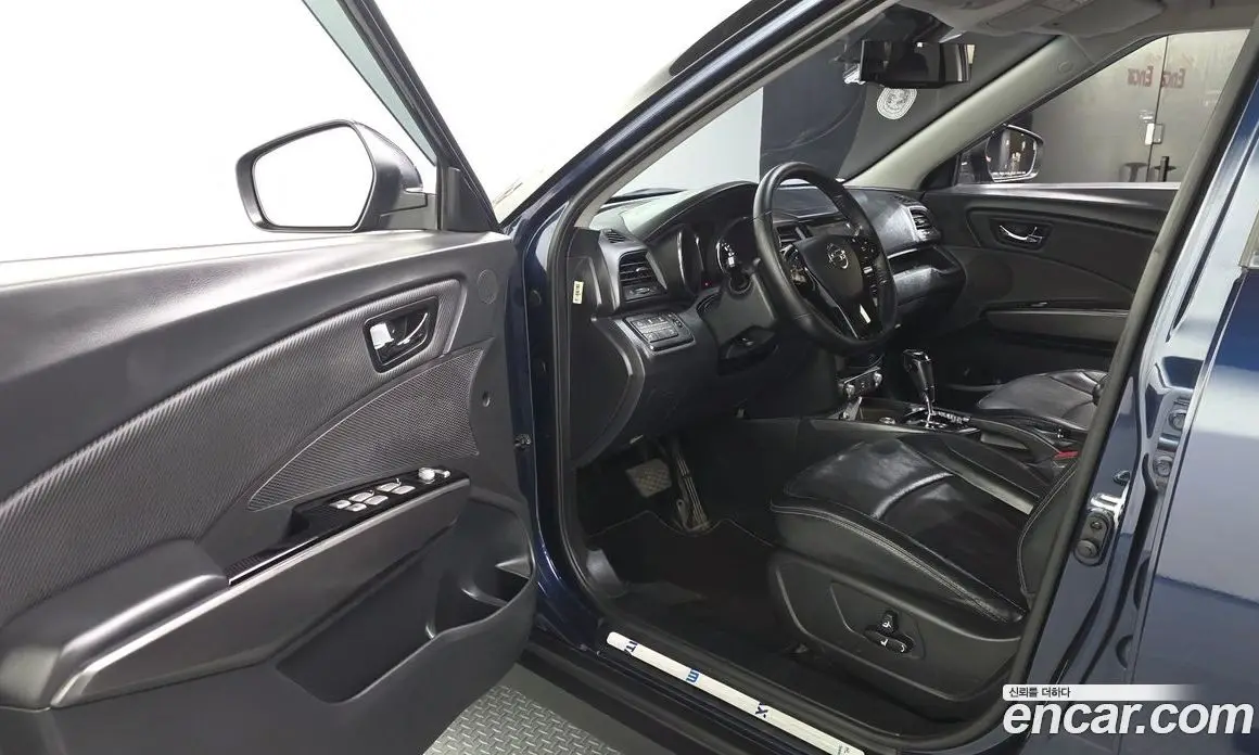 SsangYong TIBOLI 2018 1.6 автомат (гидро), фото 10
