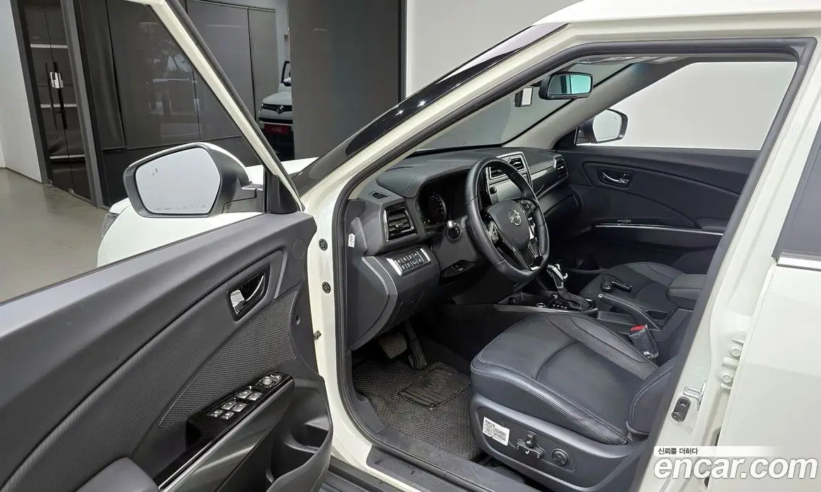 SsangYong TIBOLI 2022 1.5 автомат (гидро), фото 11