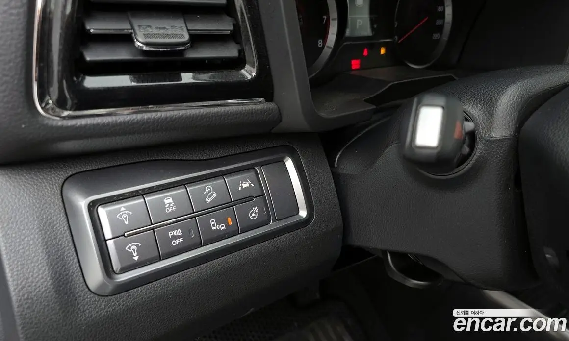 SsangYong TIBOLI 2022 1.5 автомат (гидро), фото 17