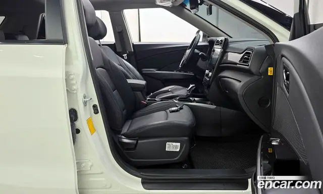 SsangYong TIBOLI 2022 1.5 автомат (гидро), миниатюра 10