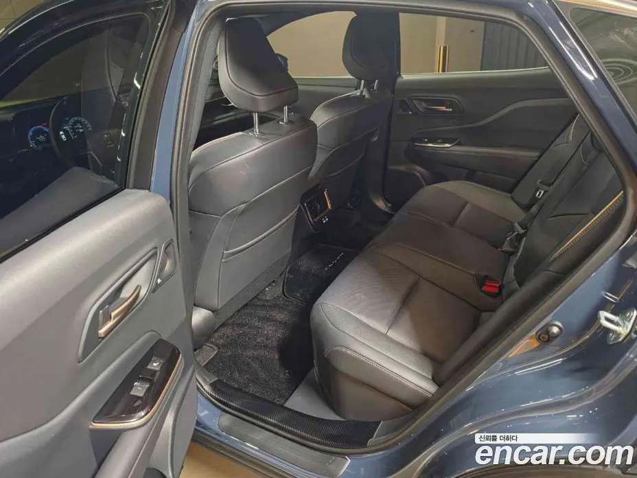 Toyota Crown 2025 2.4 автомат (гидро), фото 11 Toyota Crown 2025 2.4 автомат (гидро), фото 11