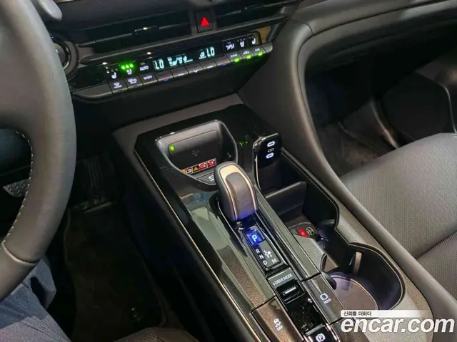 Toyota Crown 2025 2.4 автомат (гидро), миниатюра 9 Toyota Crown 2025 2.4 автомат (гидро), миниатюра 9