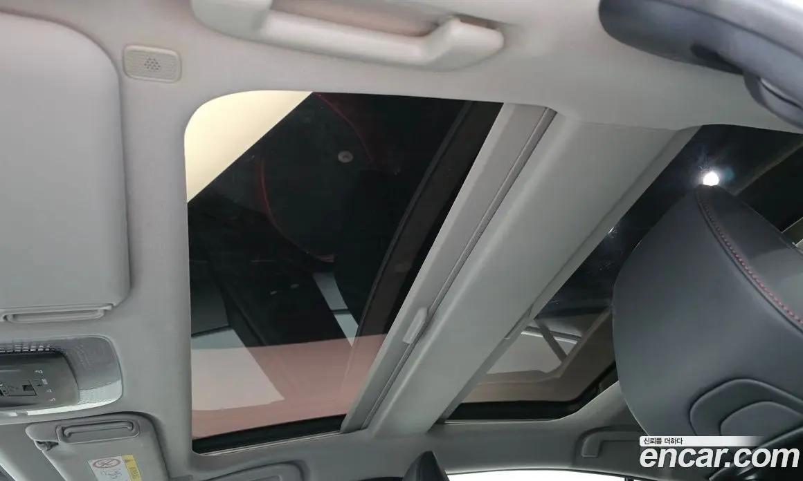 Toyota Prius 2024 2.0 автомат (гидро), фото 16 Toyota Prius 2024 2.0 автомат (гидро), фото 16
