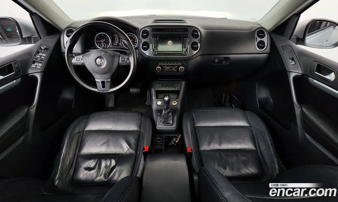 Volkswagen Tiguan 2013 2.0 автомат (гидро), фото 7