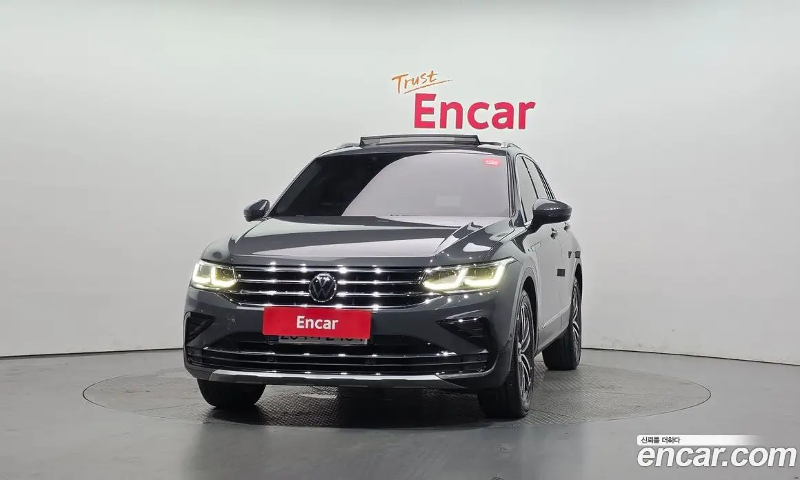 Volkswagen Tiguan 2021 2.0 автомат (гидро), фото 3