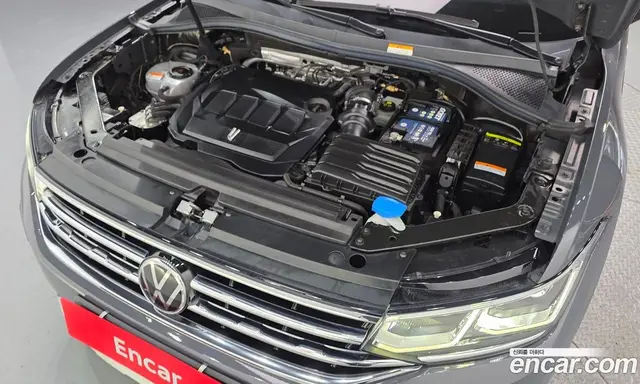 Volkswagen Tiguan 2021 2.0 автомат (гидро), миниатюра 6