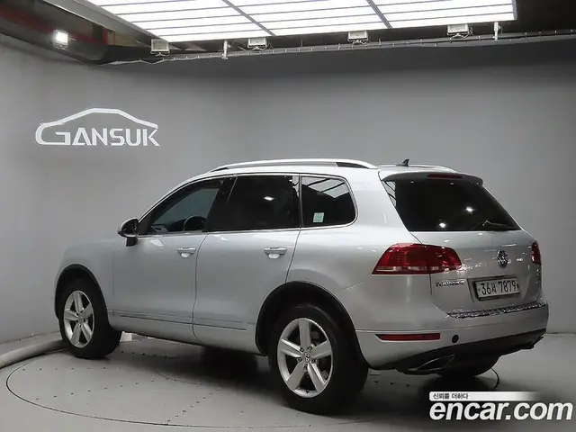Volkswagen Touareg 2014 3.0 автомат (гидро), миниатюра 3