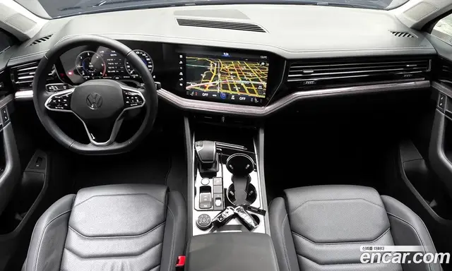 Volkswagen Touareg 2023 3.0 автомат (гидро), миниатюра 10
