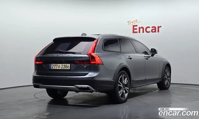 Volvo V90 2018 2.0 автомат (гидро), миниатюра 2