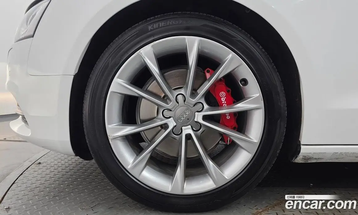 Audi A5 2012 2.0 автомат (гидро), фото 5