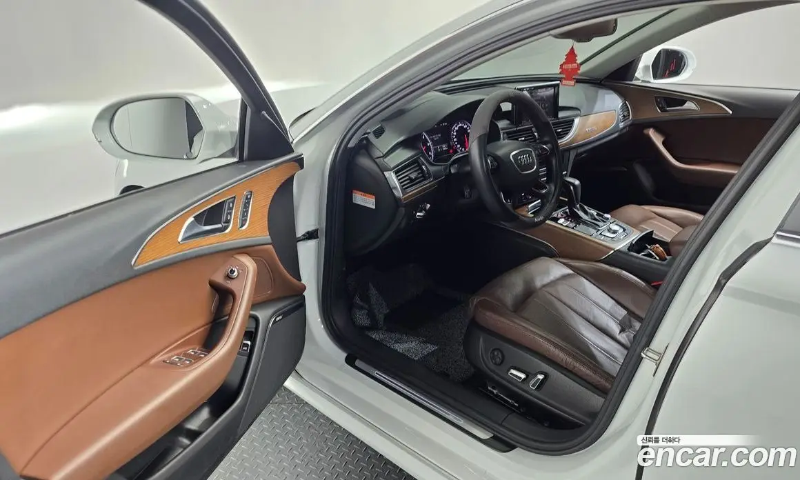 Audi A6 2016 3.0 автомат (гидро), фото 10