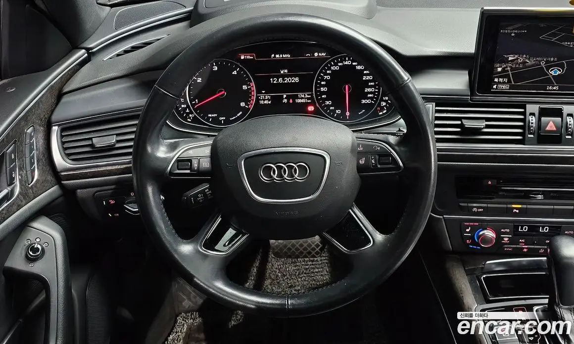 Audi A6 2018 2.0 автомат (гидро), фото 13