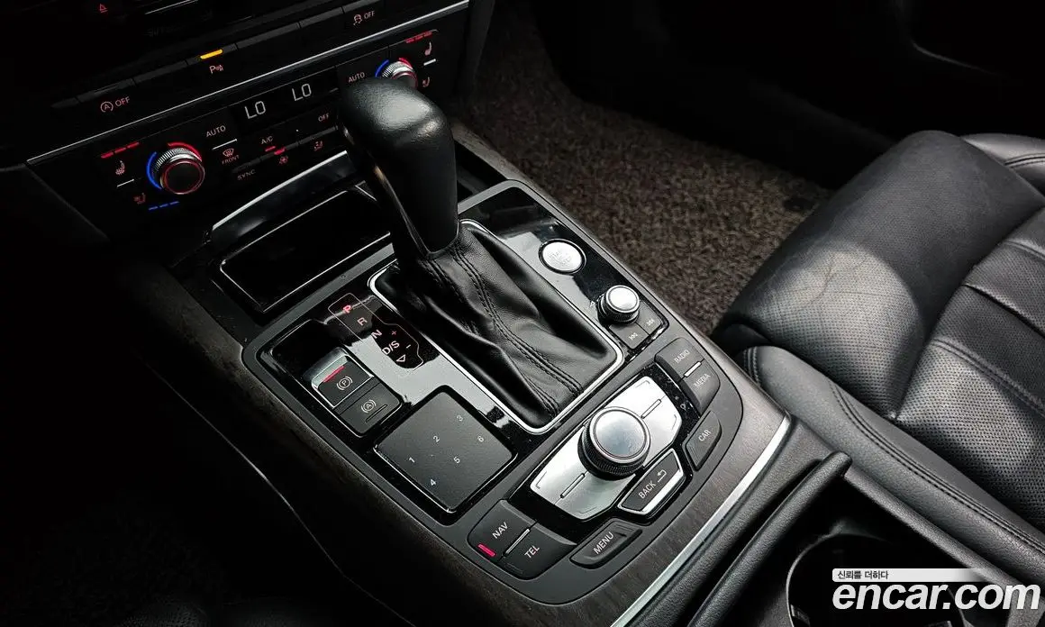 Audi A6 2018 2.0 автомат (гидро), фото 9