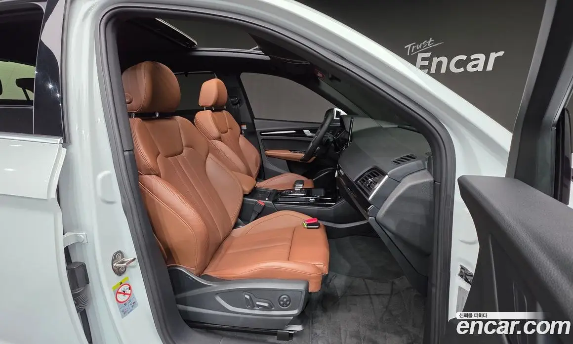 Audi Q5 2021 2.0 автомат (гидро), фото 13