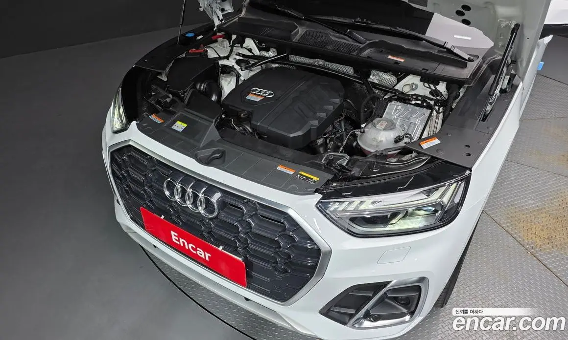 Audi Q5 2021 2.0 автомат (гидро), фото 6