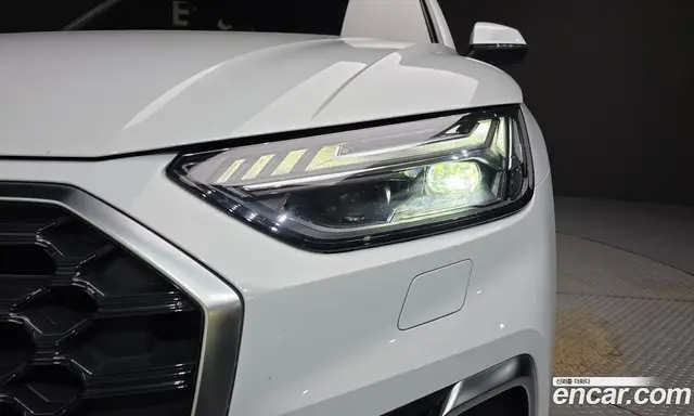 Audi Q5 2021 2.0 автомат (гидро), миниатюра 8