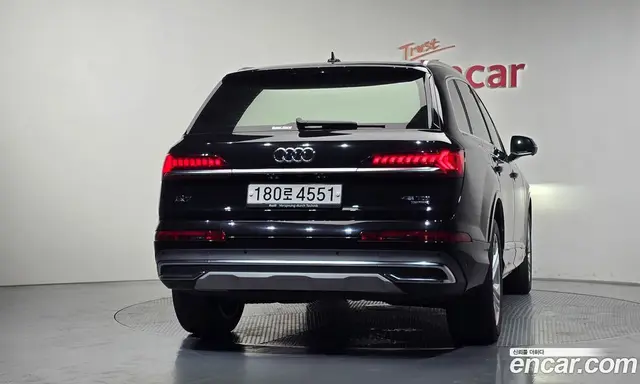 Audi Q7 2023 3.0 автомат (гидро), миниатюра 4