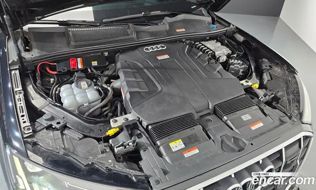 Audi Q7 2023 3.0 автомат (гидро), миниатюра 6