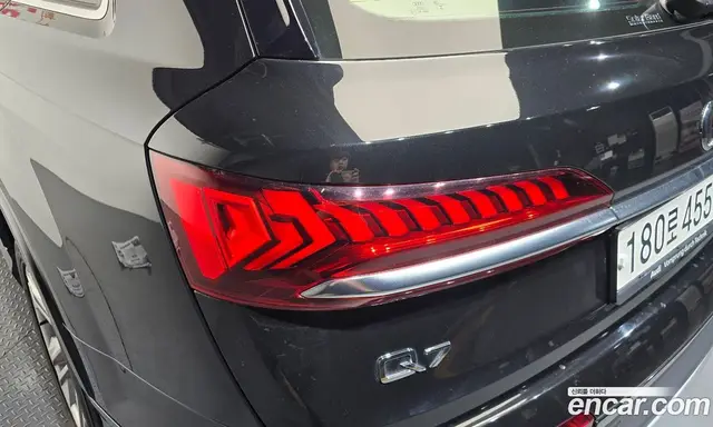Audi Q7 2023 3.0 автомат (гидро), миниатюра 9