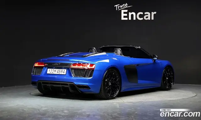Audi R8 2017 5.2 автомат (гидро), миниатюра 2