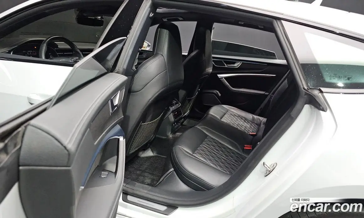 Audi S7 2020 3.0 автомат (гидро), фото 19