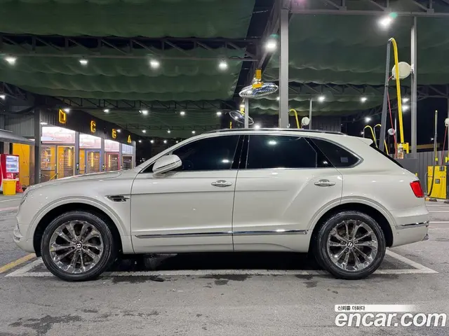 Bentley Bentayga 2017 6.0 автомат (гидро), миниатюра 5 Bentley Bentayga 2017 6.0 автомат (гидро), миниатюра 5