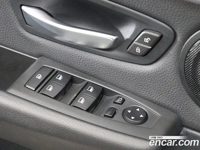 BMW 2 серия 2017 2.0 автомат (гидро), миниатюра 12