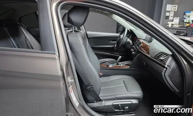BMW 3 серия 2014 2.0 автомат (гидро), миниатюра 12