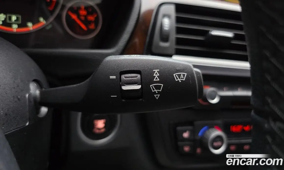 BMW 3 серия 2014 2.0 автомат (гидро), фото 16