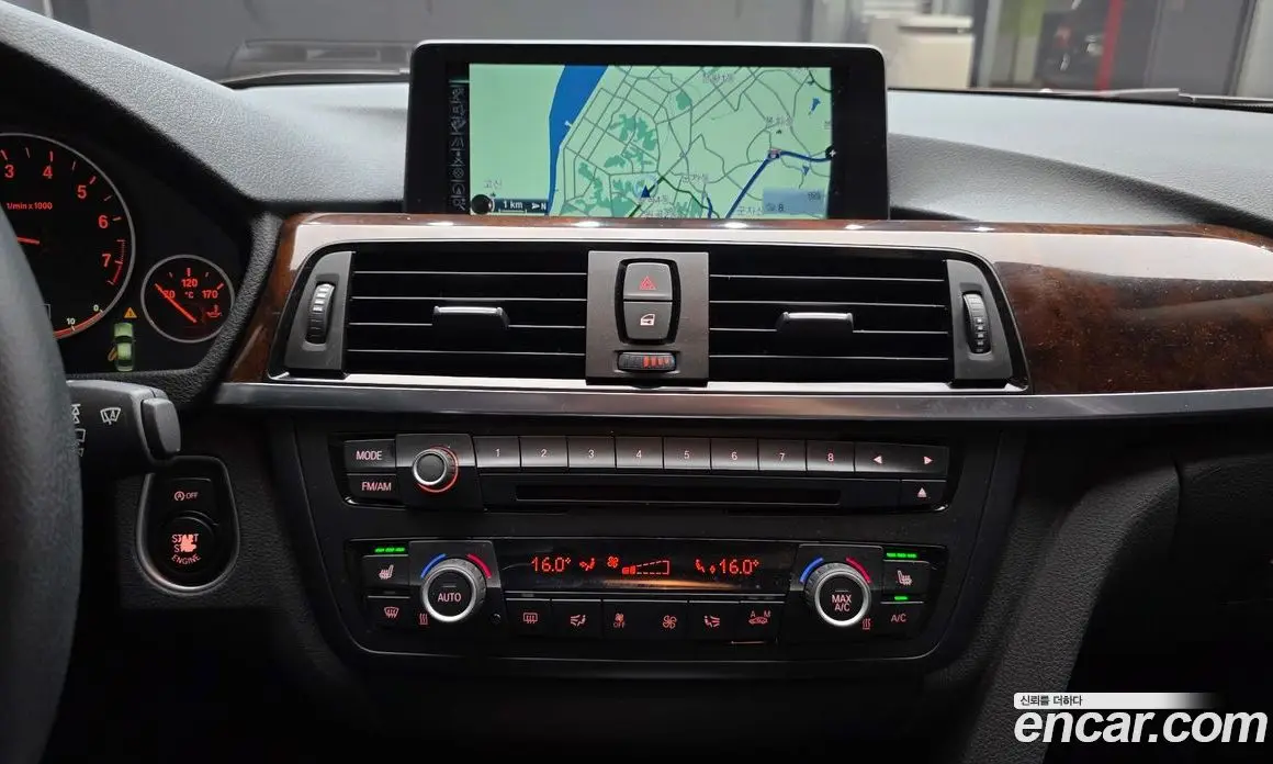 BMW 3 серия 2014 2.0 автомат (гидро), фото 19
