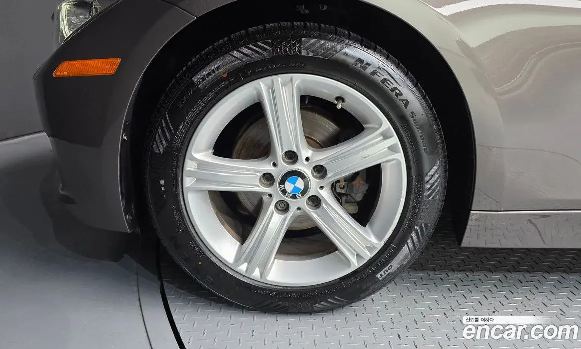 BMW 3 серия 2014 2.0 автомат (гидро), фото 5