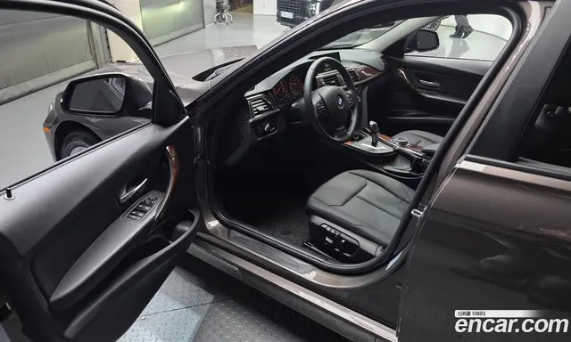 BMW 3 серия 2014 2.0 автомат (гидро), миниатюра 10
