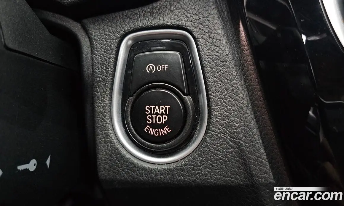 BMW 3 серия 2018 2.0 автомат (гидро), фото 28