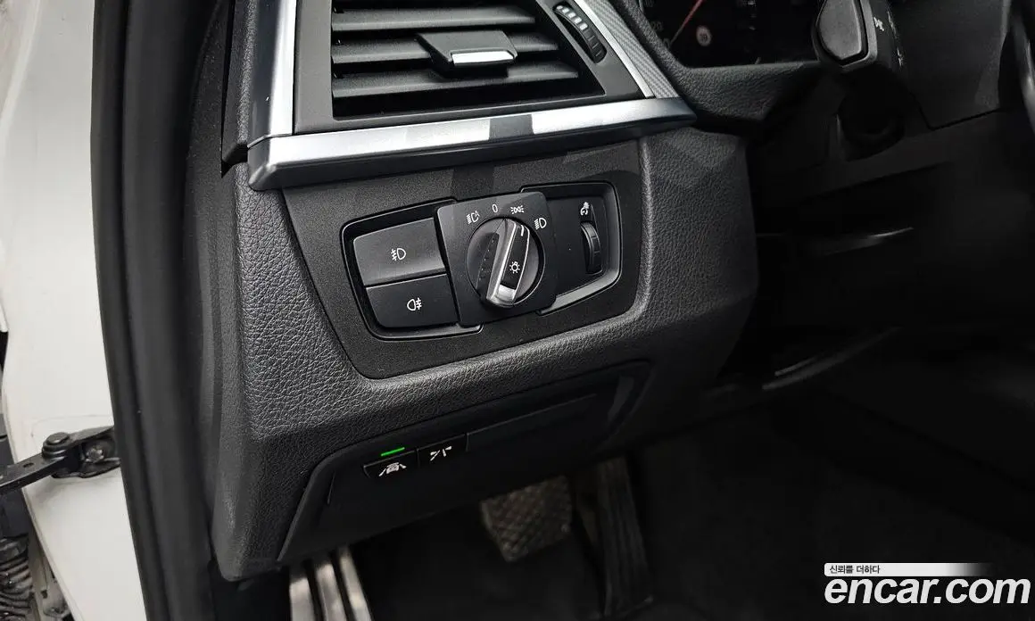 BMW 3 серия 2018 2.0 автомат (гидро), фото 29