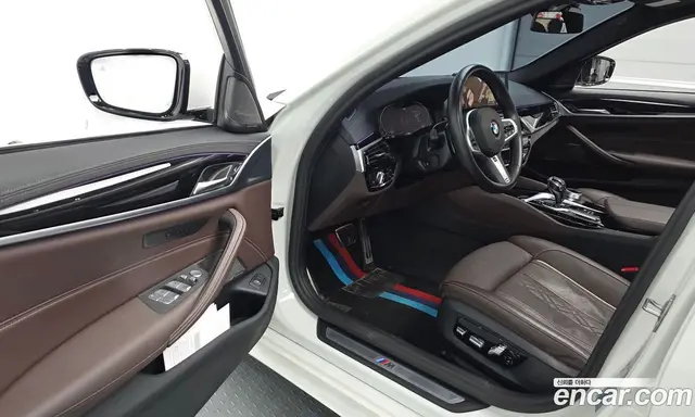 BMW 5 серия 2023 2.0 автомат (гидро), миниатюра 10