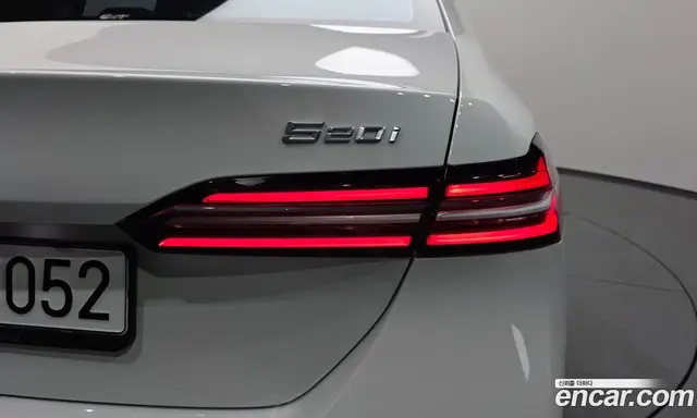 BMW 5 серия 2023 2.0 автомат (гидро), миниатюра 9