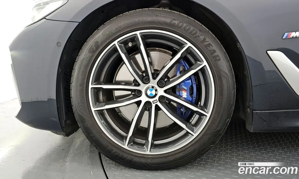 BMW 5 серия 2023 2.0 автомат (гидро), фото 5