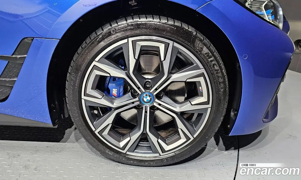 BMW i4 2023 0.2 автомат (гидро), фото 5