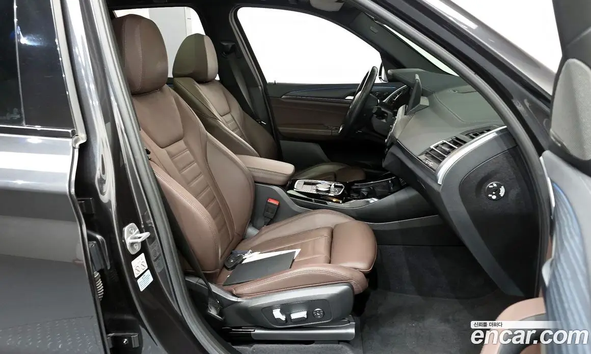 BMW iX3 2023 0.2 автомат (гидро), фото 11