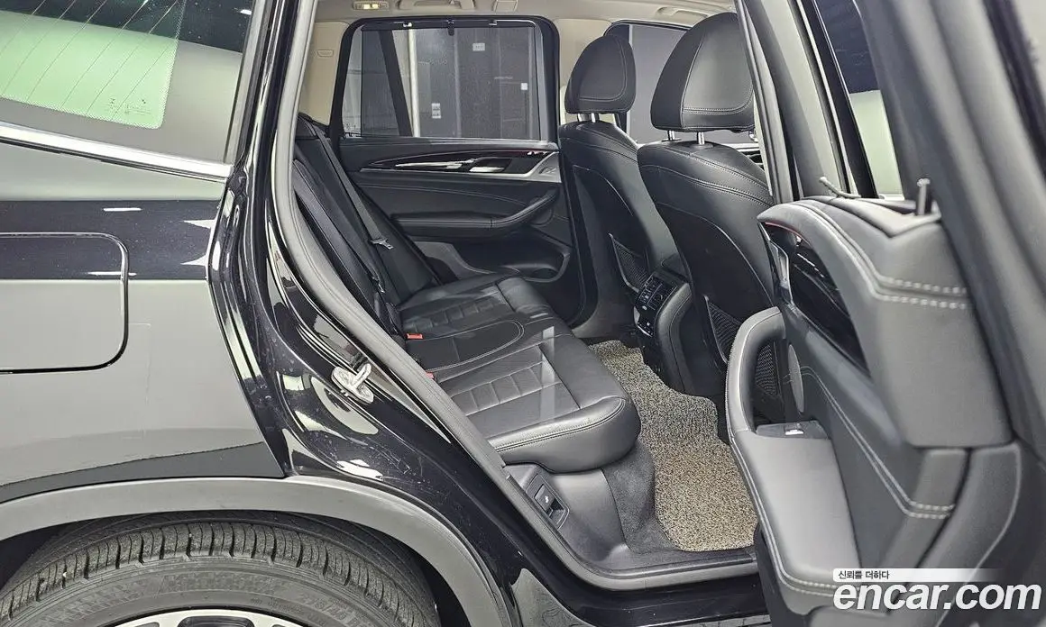 BMW X3 2018 3.0 автомат (гидро), фото 18