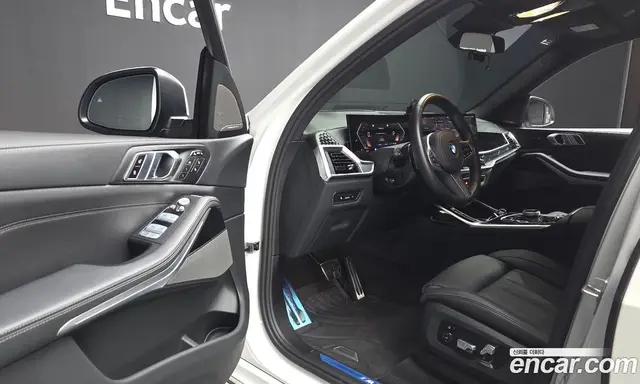 BMW X7 2023 3.0 автомат (гидро), миниатюра 12