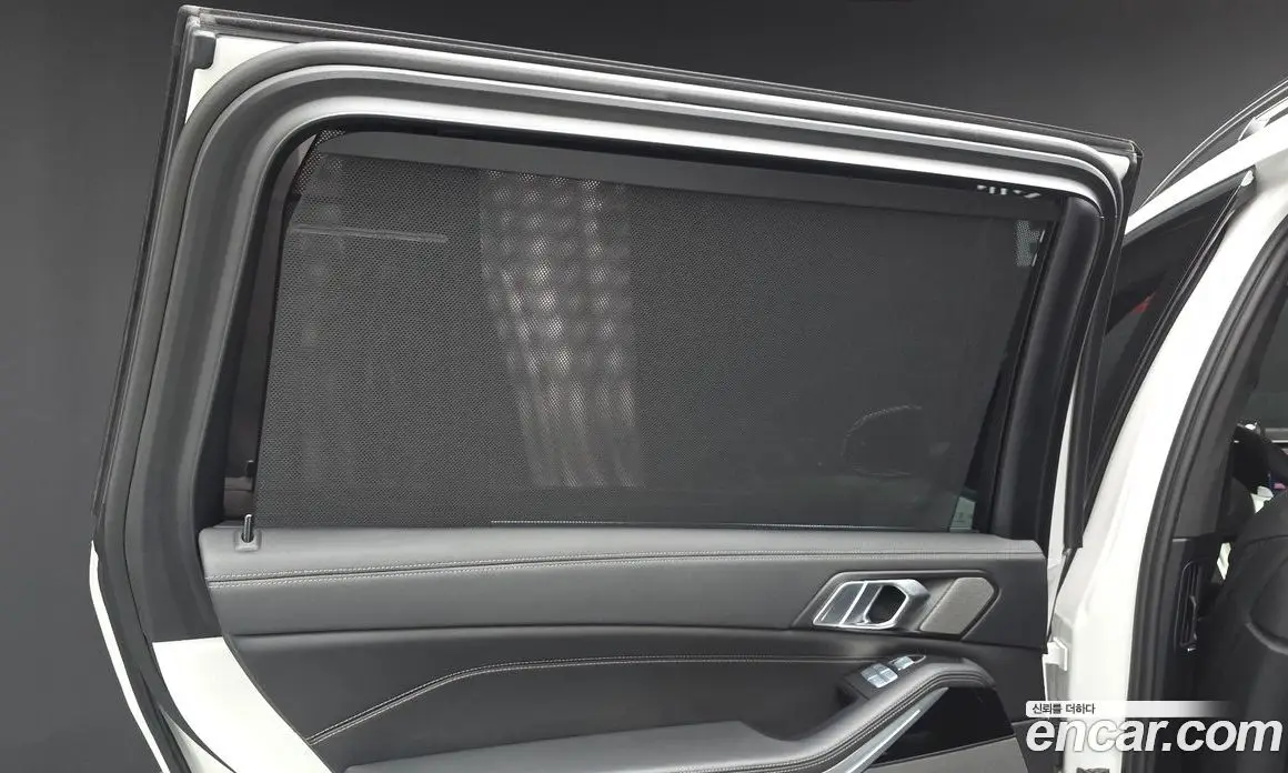 BMW X7 2023 3.0 автомат (гидро), фото 33